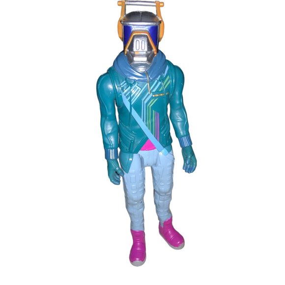 Fortnite DJ Yonder Victory Series Action Figure - Picture 2 of 13